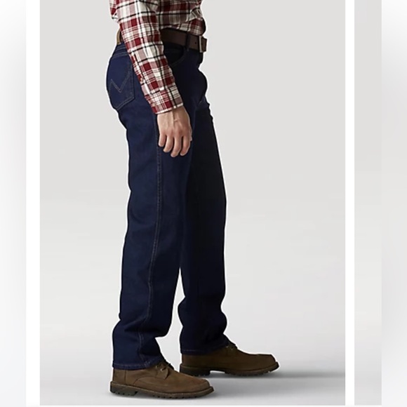 5/$25 Wrangler Rugged Wear Denim Jeans - Picture 2 of 6